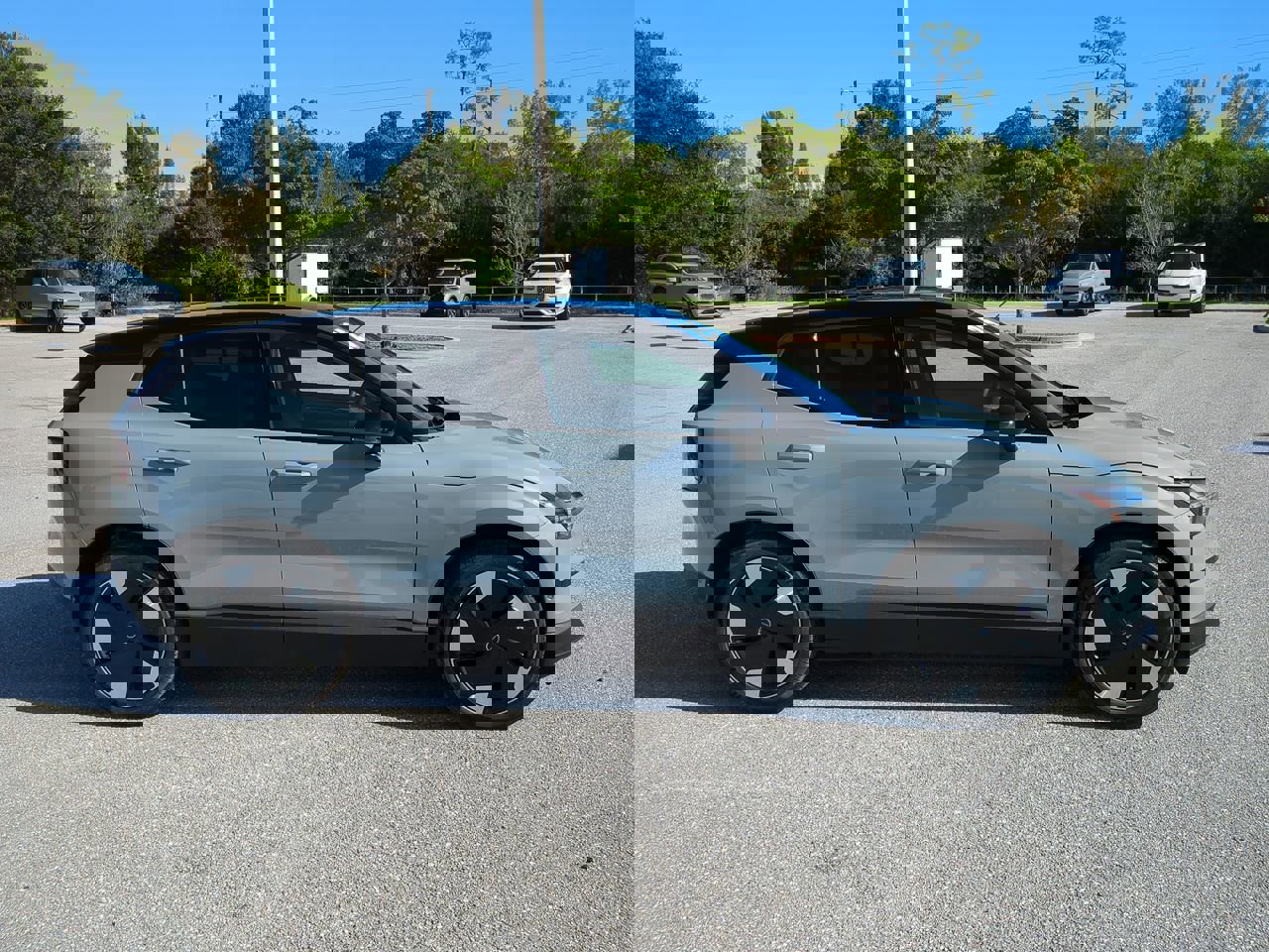 2025 Volvo EX30 Ultra photo 4