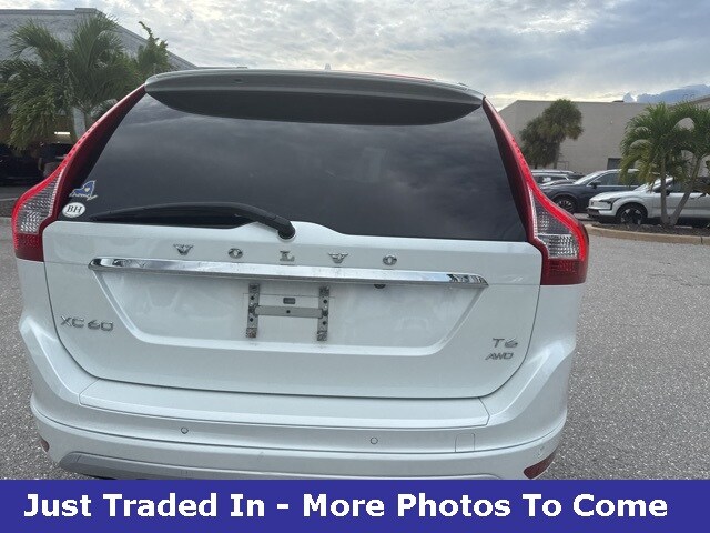 2017 Volvo XC60 T6 Dynamic photo 4