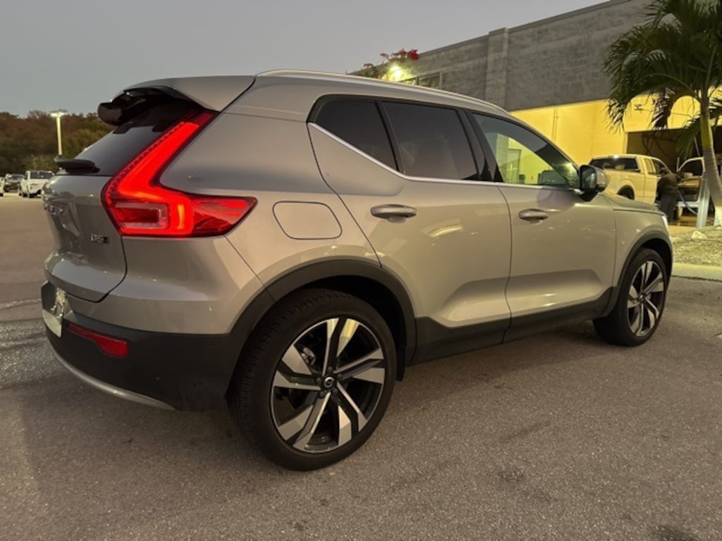 Certified 2023 Volvo XC40 Ultimate SUV