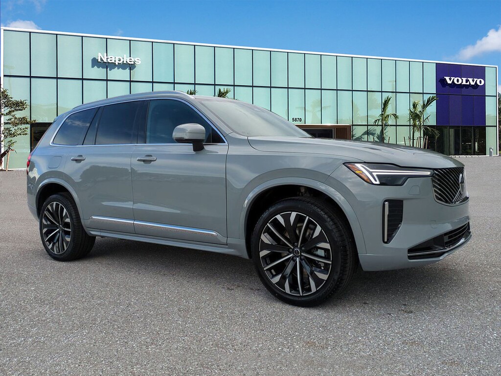 New 2026 Volvo XC90 B5 Core SUV