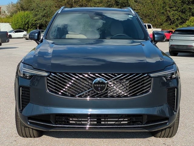 2026 Volvo XC90 Plus - Photo 10