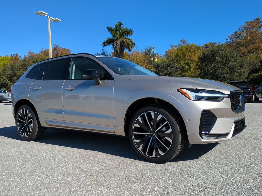New 2026 Volvo XC60 B5 Ultra SUV