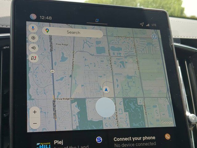 2026 Volvo XC90 Plus - Photo 23