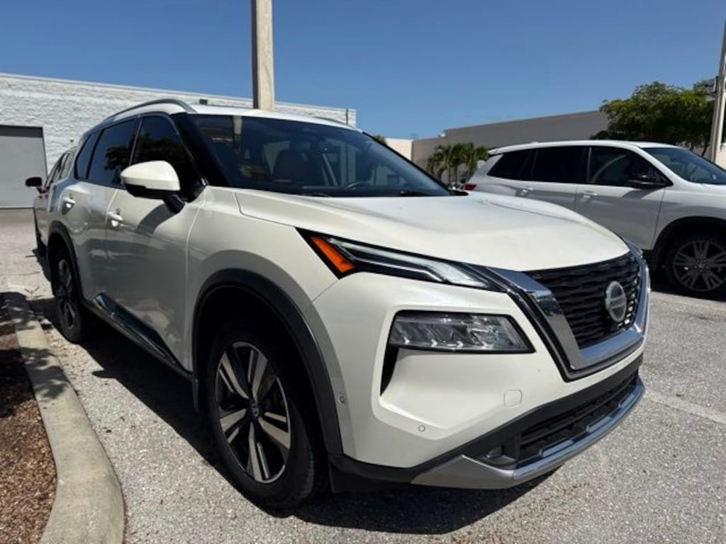 Used 2021 Nissan Rogue Platinum SUV