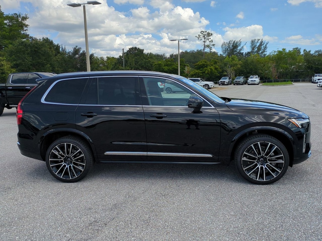 New 2026 Volvo XC90 B6 Plus 7-Seater SUV