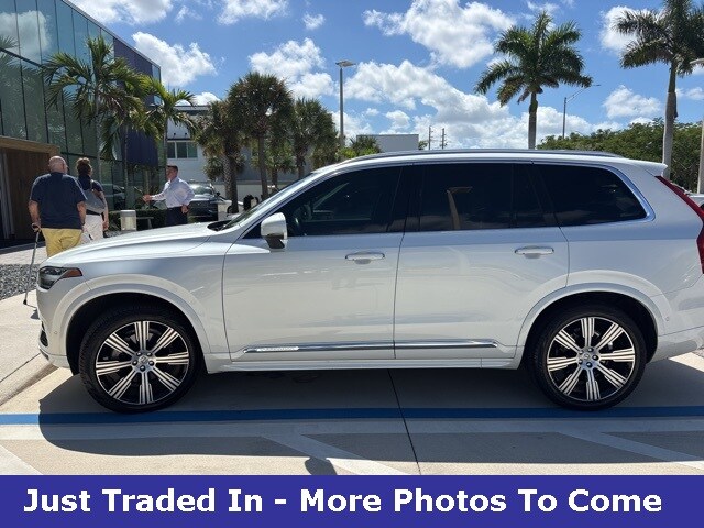 2020 Volvo XC90 T6 Inscription photo 3