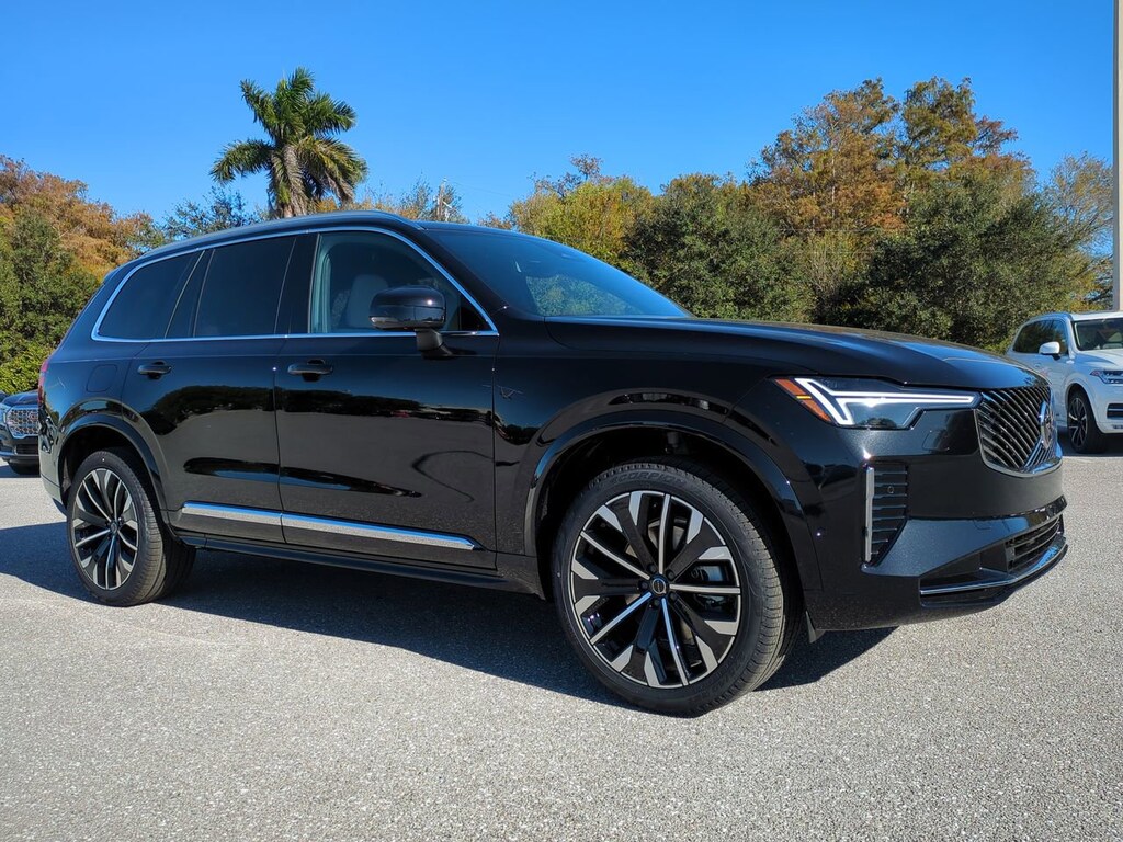 New 2026 Volvo XC90 B6 Plus 7-Seater SUV