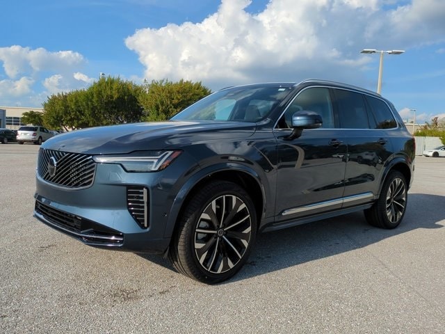 2026 Volvo XC90 Plus - Photo 9