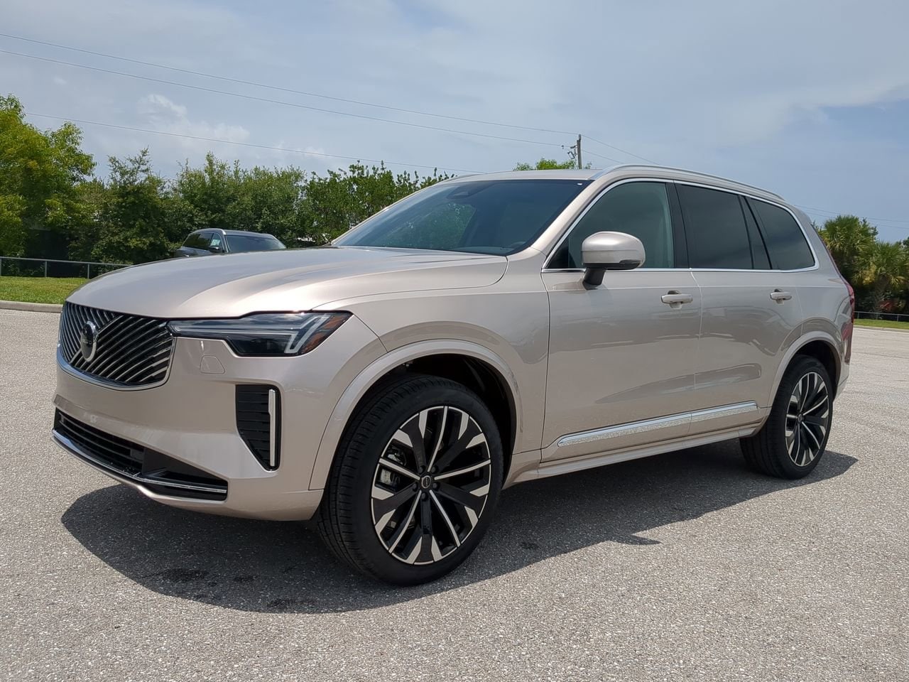 2026 Volvo XC90 Core - Photo 9