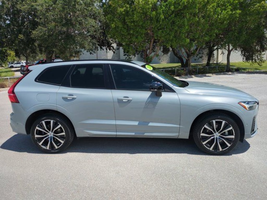 Certified 2024 Volvo XC60 B5 Plus Dark Theme SUV