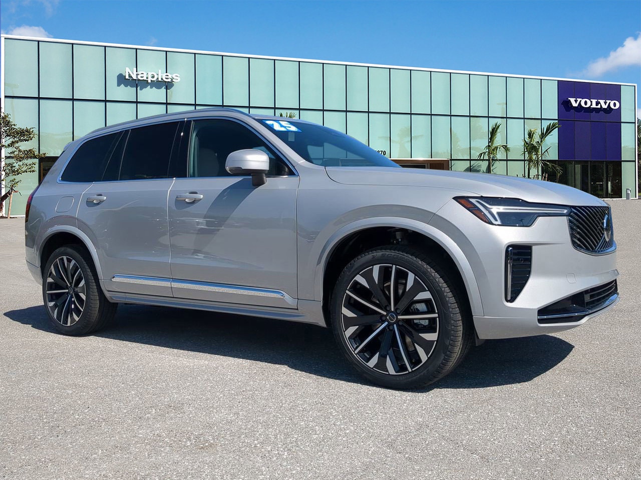 2025 Volvo XC90 SUV 