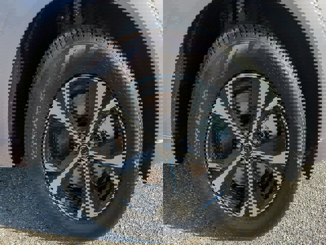 2026 Volvo XC60 Core - Photo 12