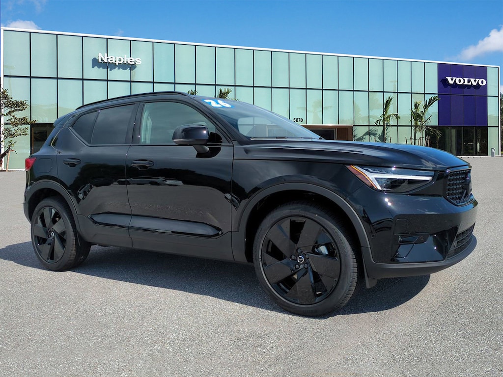 New 2026 Volvo XC40 B5 Ultra Black Edition SUV