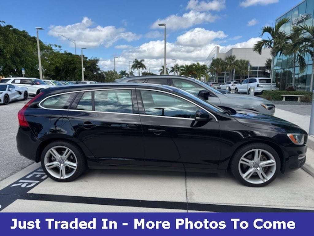 Used 2016 Volvo V60 T5 Premier Wagon