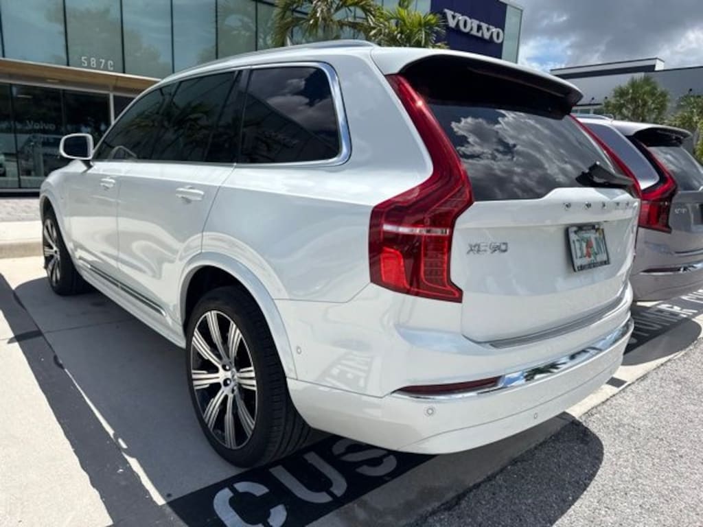 Used 2024 Volvo XC90 Recharge Plug-In Hybrid Ultimate SUV
