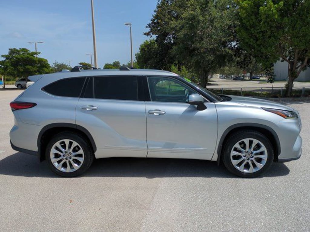 Used 2020 Toyota Highlander Limited SUV