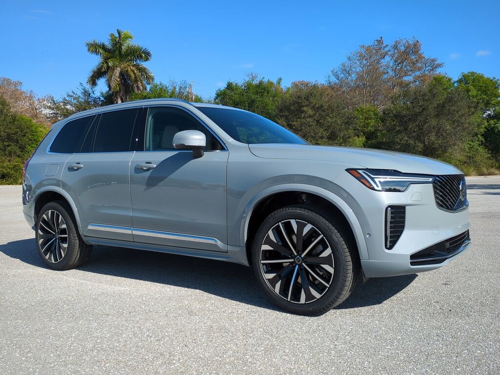 New 2026 Volvo XC90 B6 Plus 7-Seater SUV