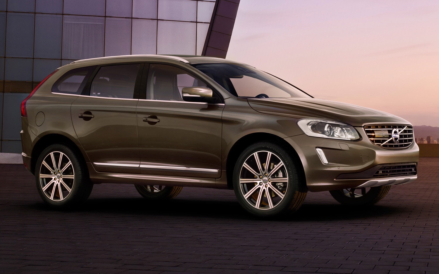 2014 Volvo XC60 In Action