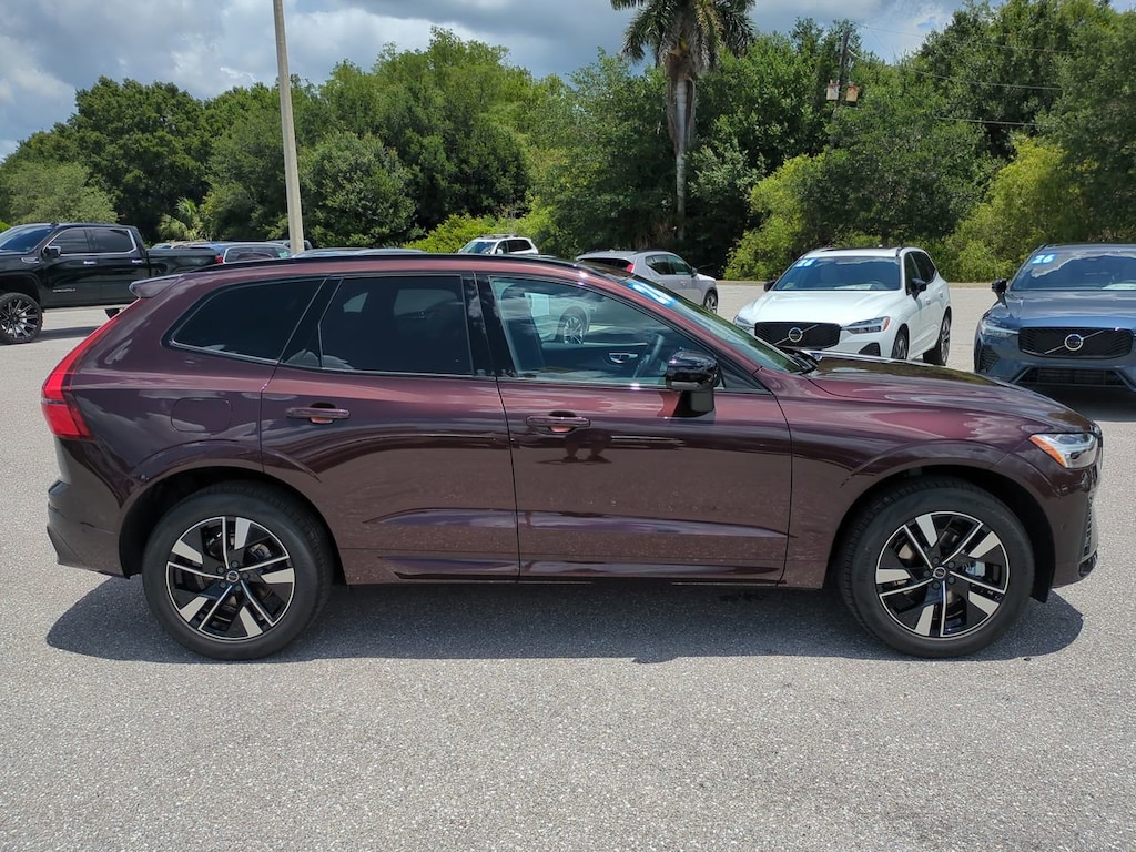 New 2026 Volvo XC60 B5 Plus SUV
