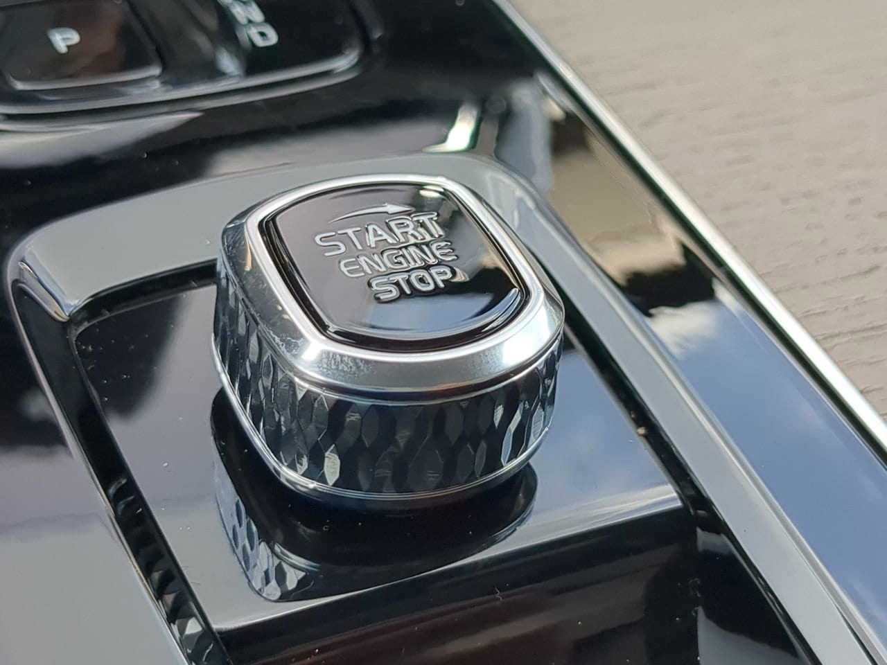 2026 Volvo XC90 Core - Photo 29