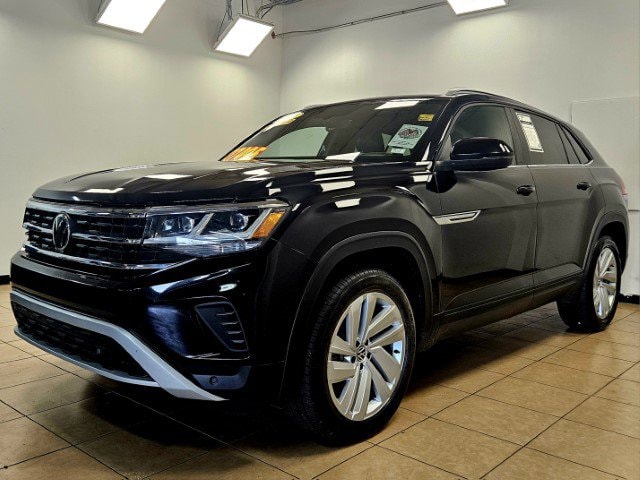 Used 2021 Volkswagen Atlas Cross Sport SE w/Tech with VIN 1V2KE2CA6MC227593 for sale in Saint Louis, MO