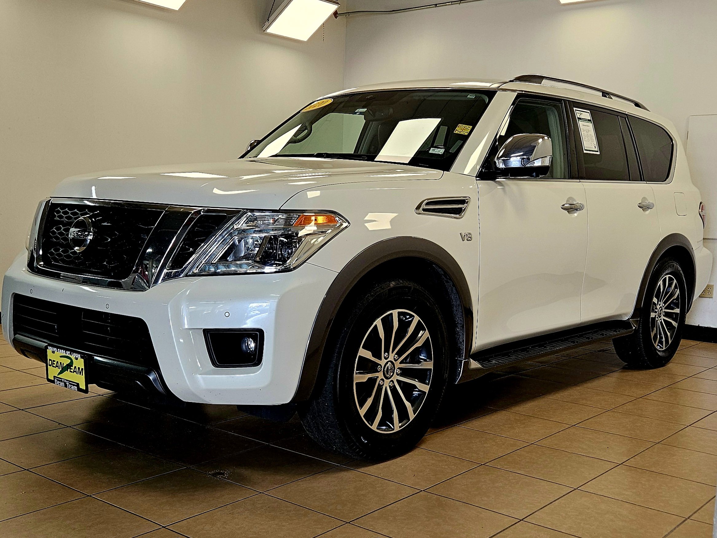 2020 Nissan Armada SL photo 2