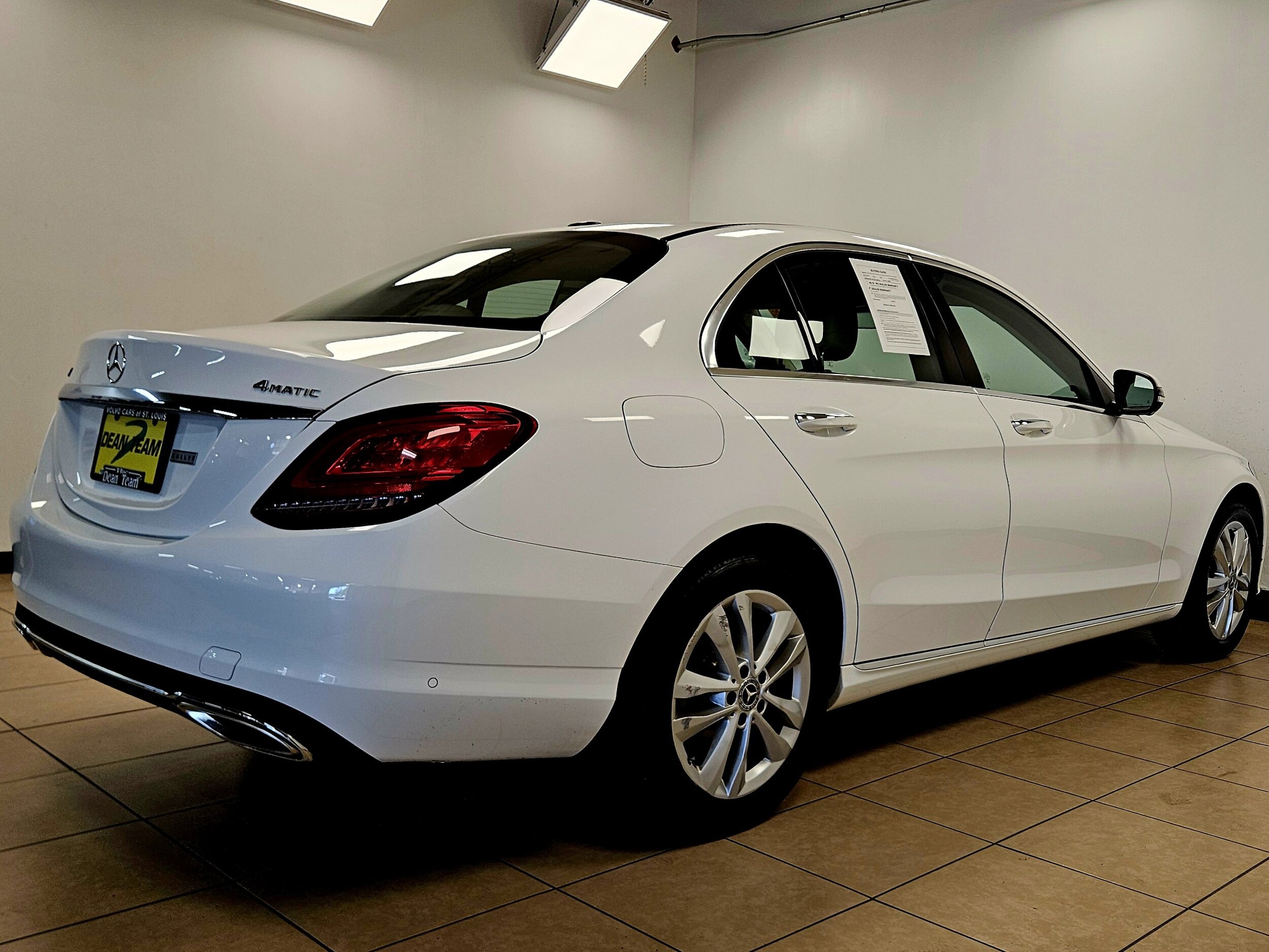 2019 Mercedes Benz C 300 photo 4