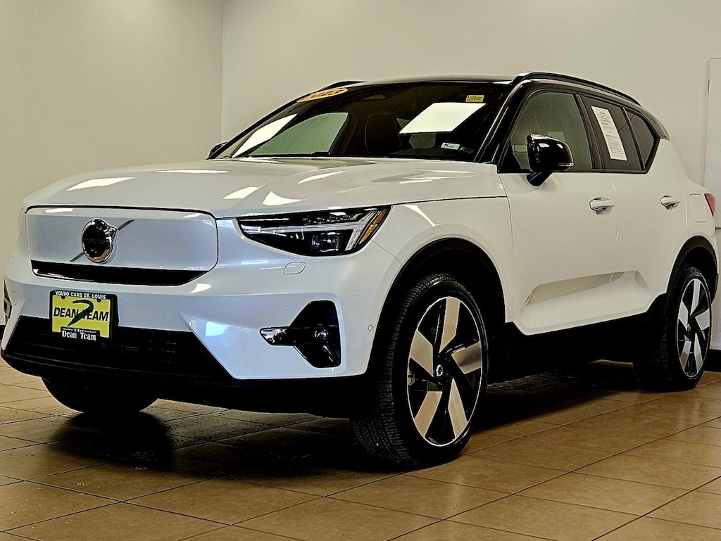 Used 2023 Volvo XC40 Recharge Pure Electric Ultimate Sport Utility