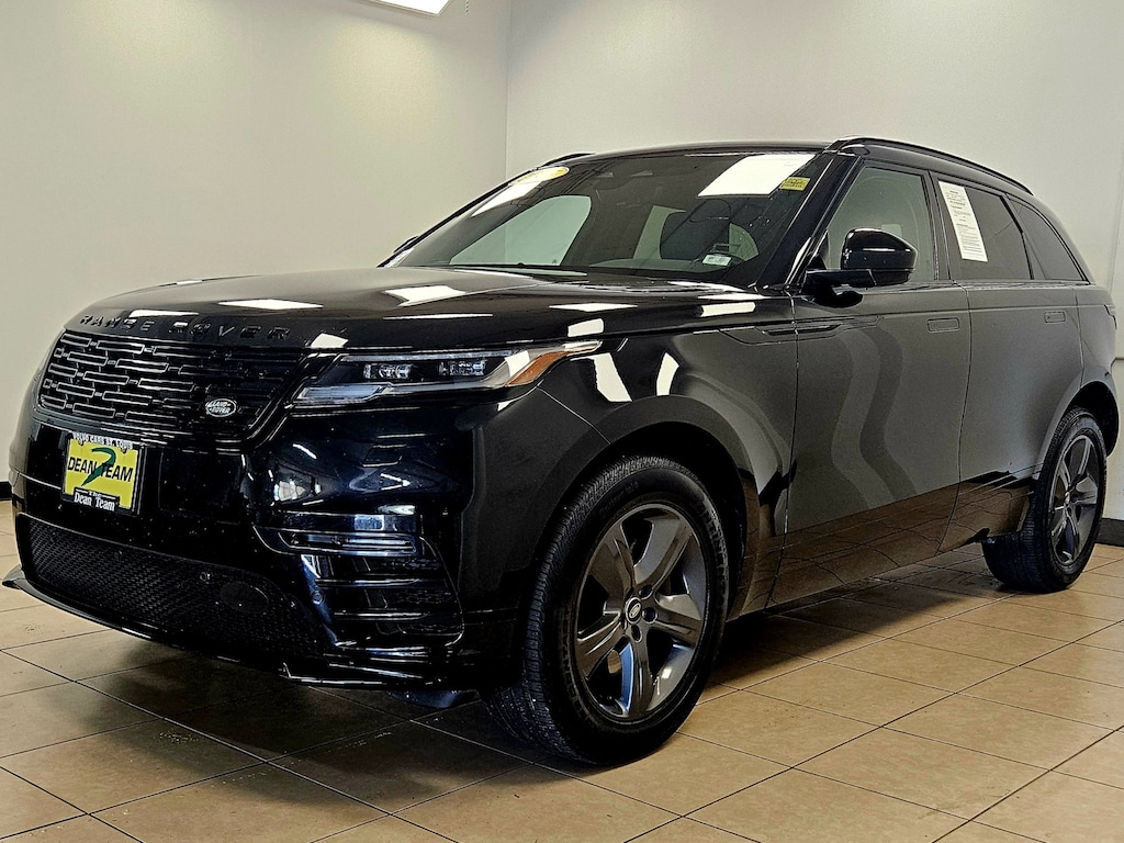 Used 2025 Land Rover Range Rover Velar Dynamic SE Sport Utility