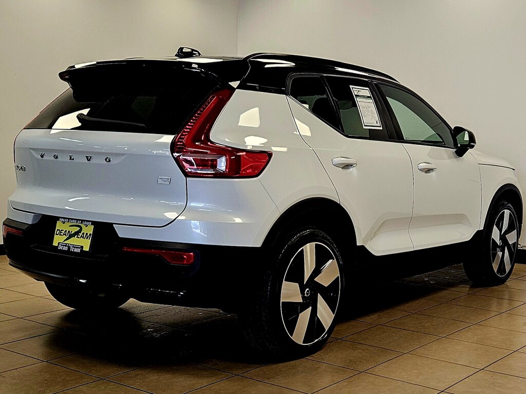 Used 2023 Volvo XC40 Recharge Pure Electric Ultimate Sport Utility