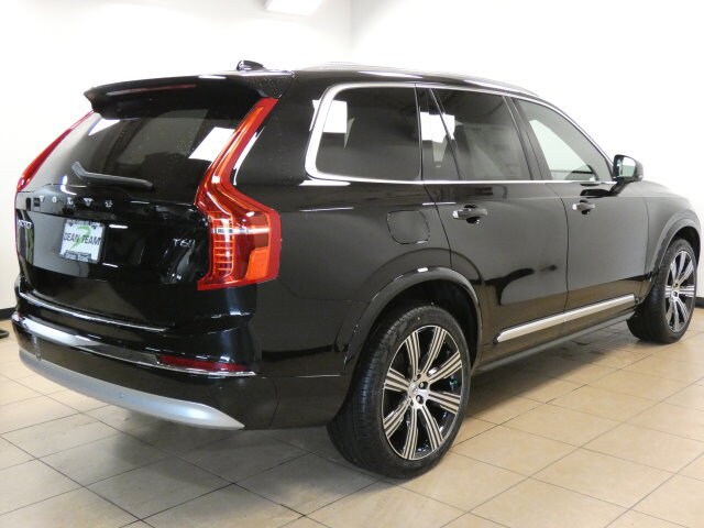 2022 Volvo XC90 Inscription photo 3