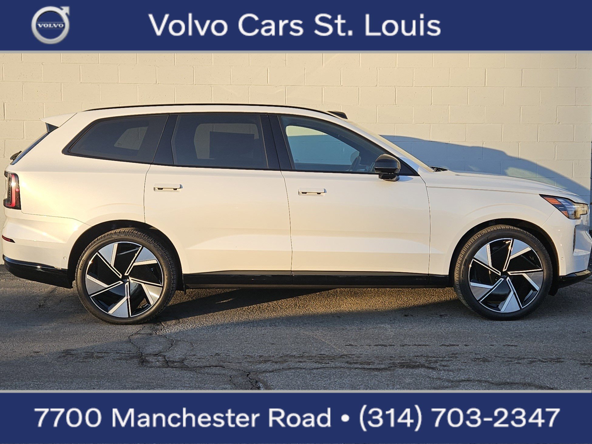 2025 Volvo EX90 Ultra's photo