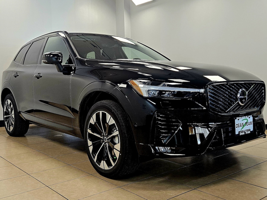 New 2026 Volvo XC60 B5 Plus SUV