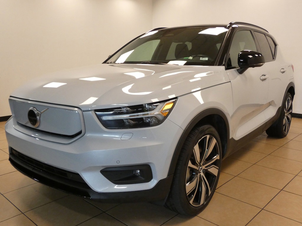 Used 2021 Volvo XC40 Recharge Twin Pure Electric Recharge P8 Sport Utility
