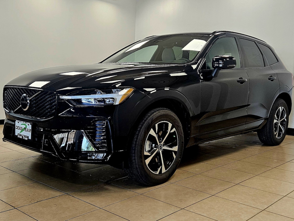 New 2026 Volvo XC60 B5 Core SUV
