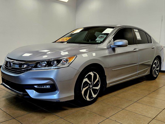 Used 2016 Honda Accord EX-L with VIN 1HGCR2F90GA158381 for sale in Saint Louis, MO