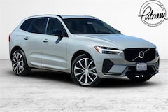 2025 Volvo XC60 B5 Plus Dark Theme SUV