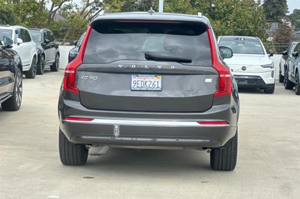 Certified 2023 Volvo XC90 Recharge Plug-In Hybrid Recharge Plus Bright Theme 6P SUV