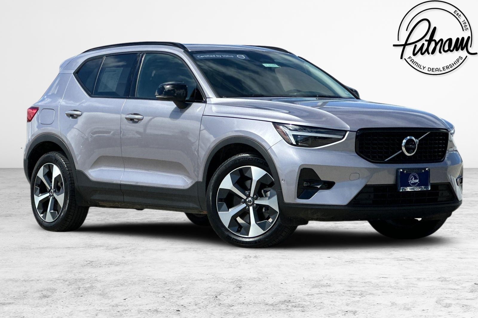 2026 Volvo XC40