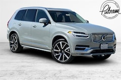 2025 Volvo XC90 B6 Plus Bright Theme 6P SUV