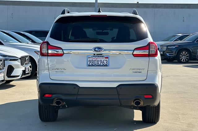 2022 Subaru Ascent Limited photo 4
