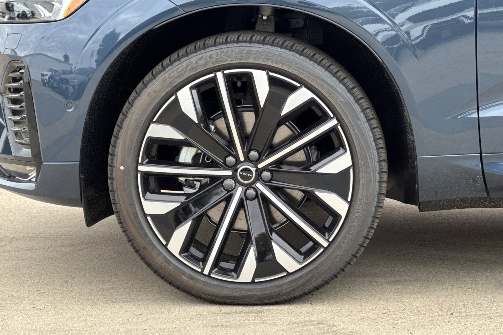 2026 Volvo XC60 Ultra - Photo 25