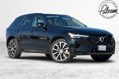 2023 Volvo XC60 Recharge Plug-In Hybrid Recharge Plus Dark Theme SUV