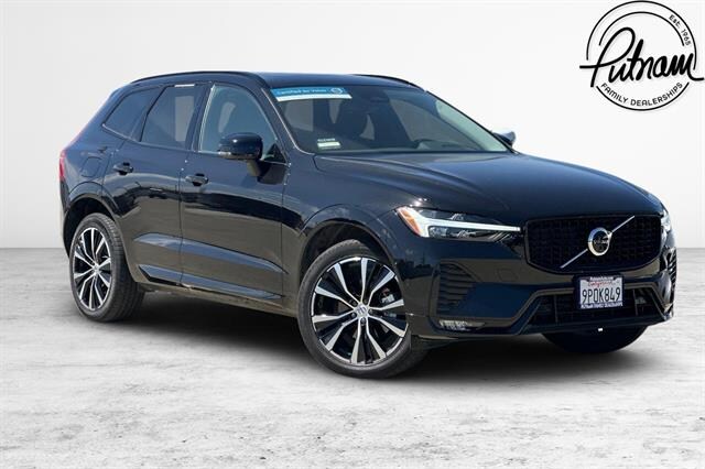 2025 Volvo XC60 B5 Plus Dark Theme SUV