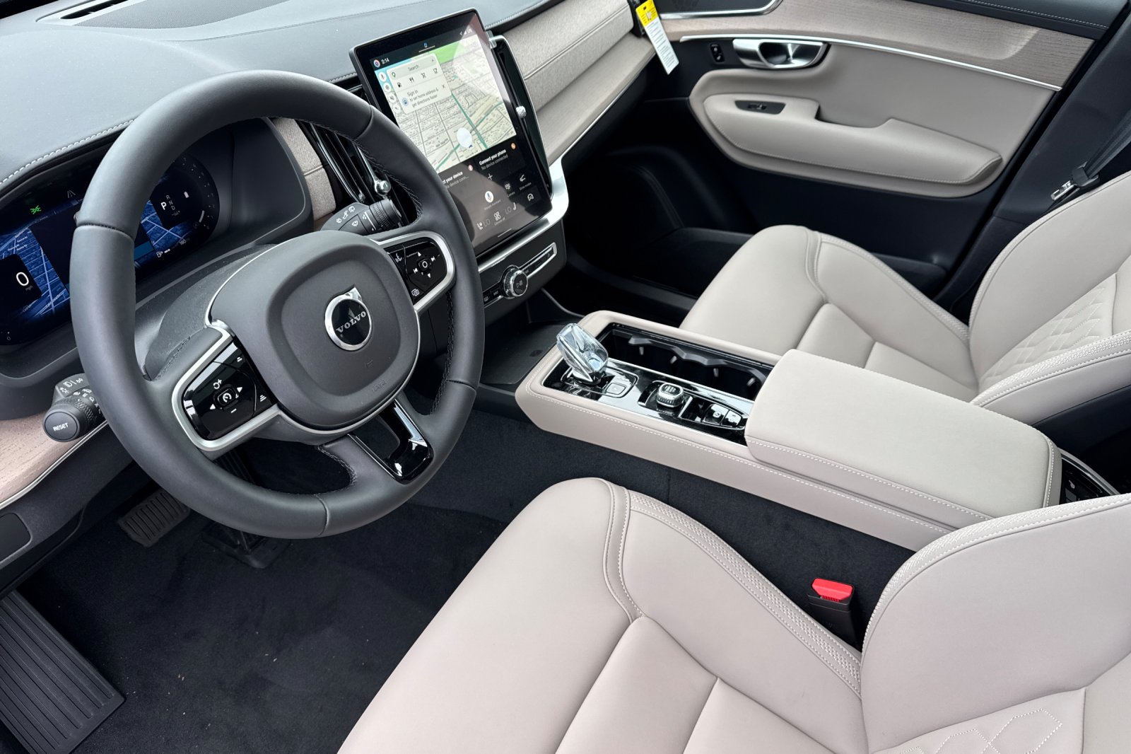 2026 Volvo XC90 Core - Photo 9
