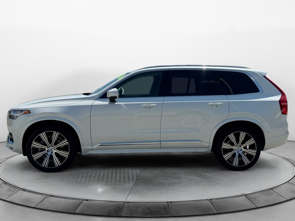 2023 Volvo XC90 Ultimate photo 4