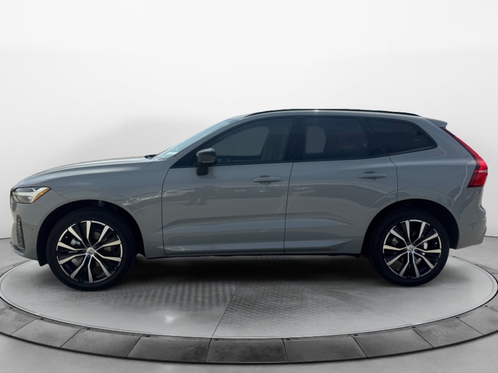 Used 2025 Volvo XC60 B5 Plus SUV