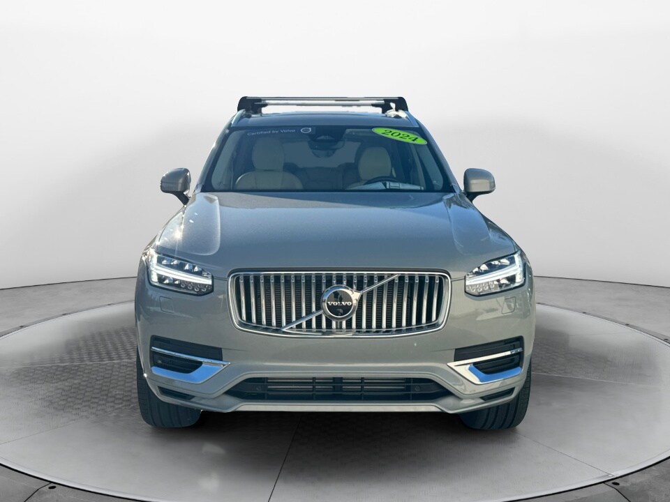 2024 Volvo XC90 Recharge T8 Ultimate photo 2