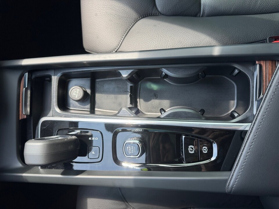 2025 Volvo V60 Cross Country Plus - Photo 20