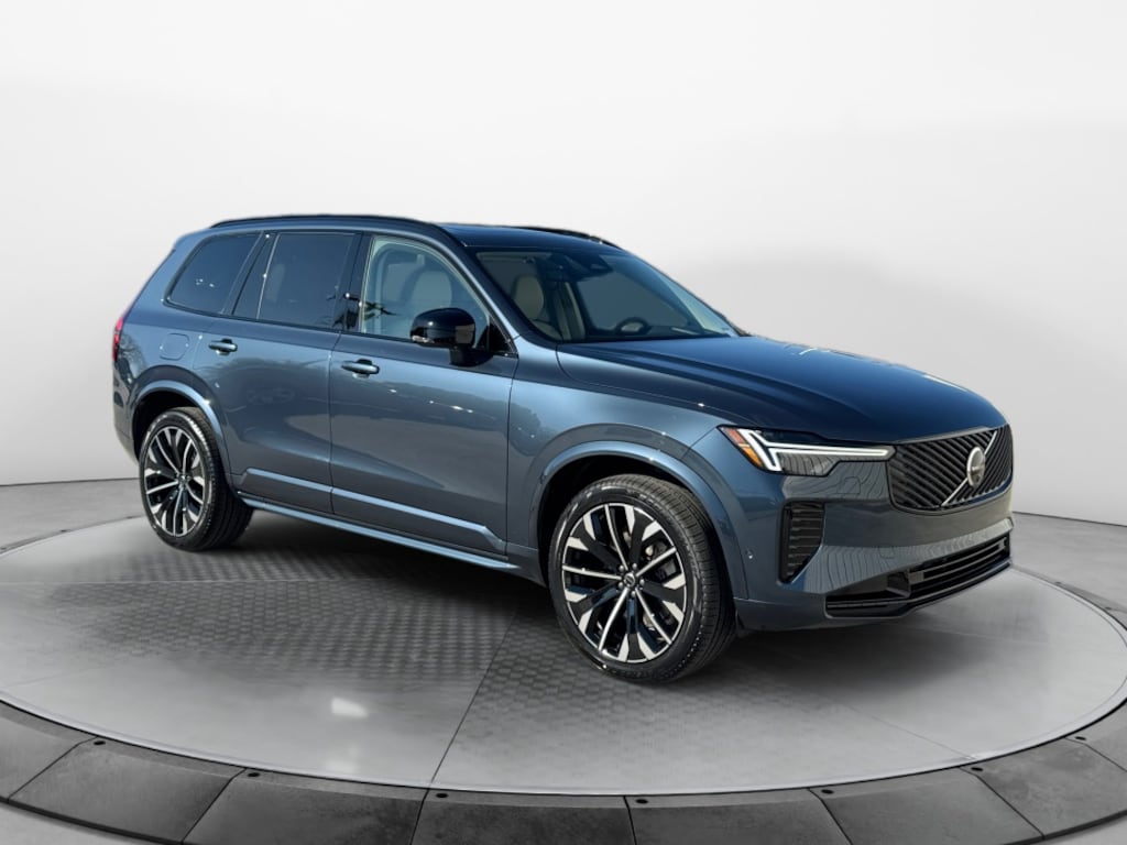 New 2026 Volvo XC90 B6 Ultra Dark Theme 6-Seater SUV